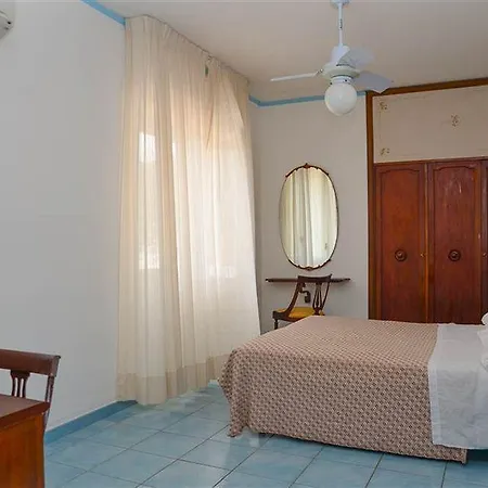 Casthotels Bristol Terme فندق ايسكيا