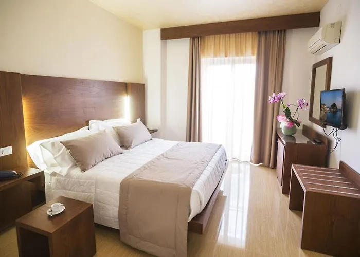 Hotel Casthotels Bristol Terme 4*